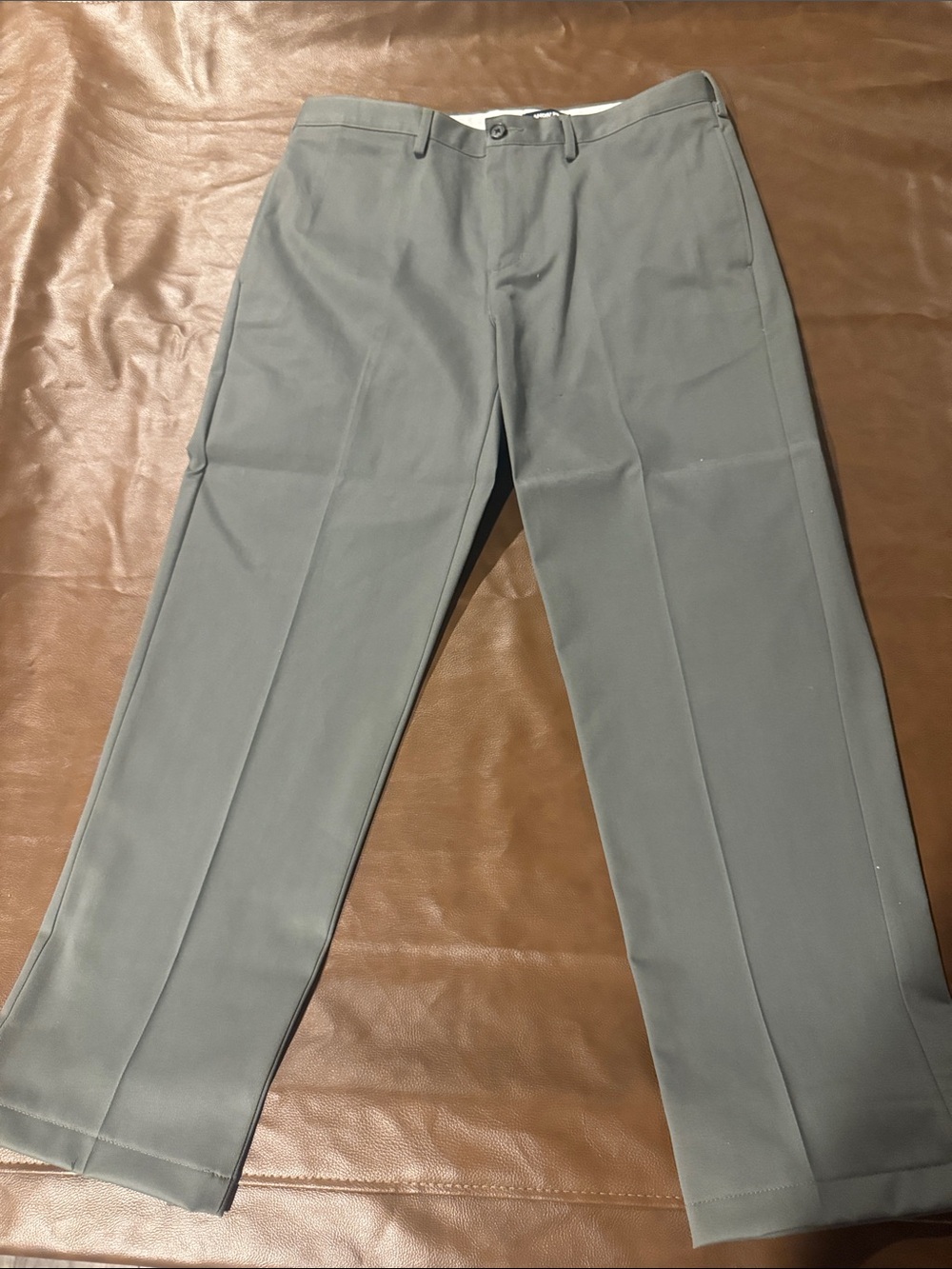 Men's Straight-Leg Dress Pants in Green | Waist 35